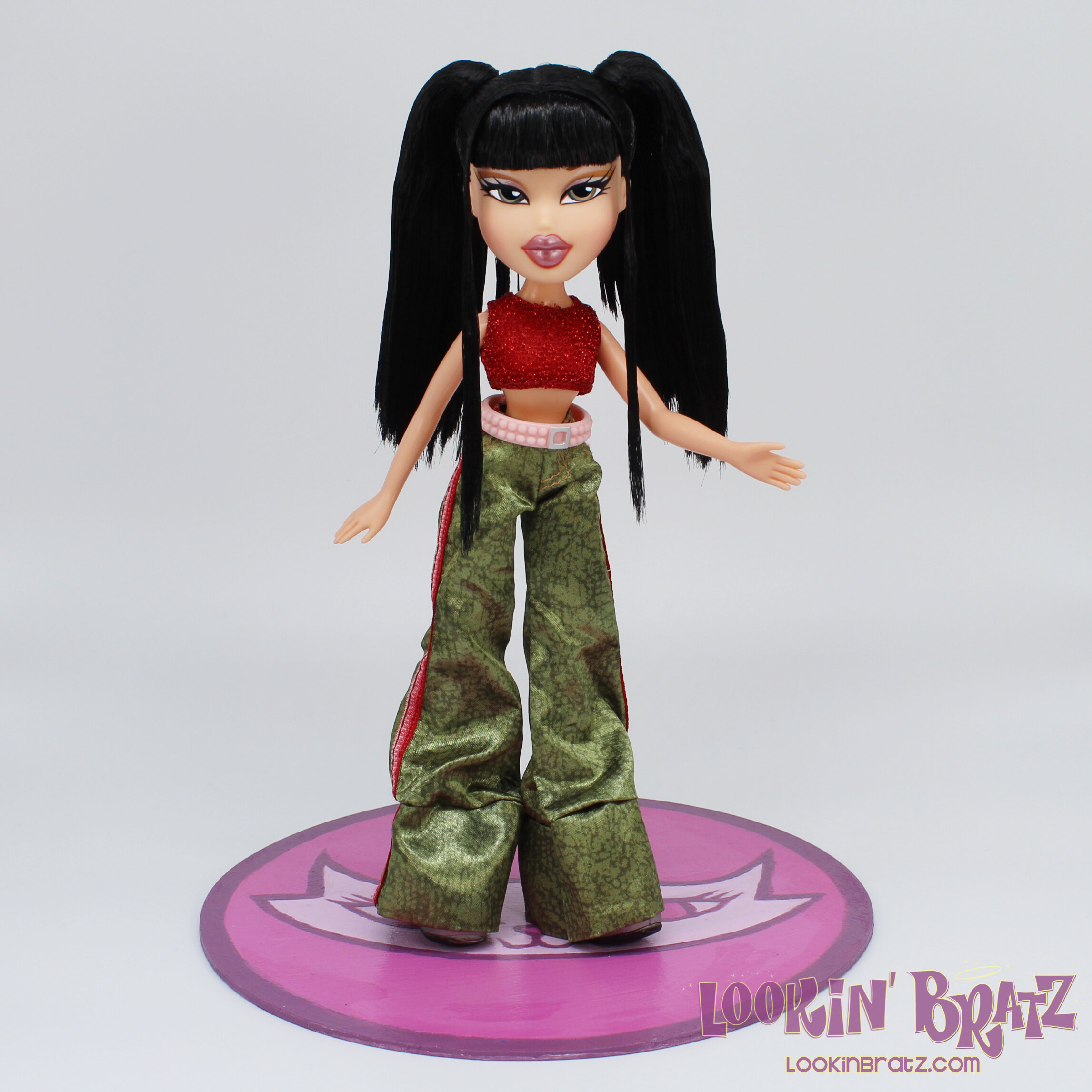 Bratz Roxxi Rock Angelz 20th Anniversary Collectors Doll 2021 MGA